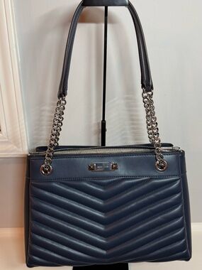 Michael Kors Whitney Medium Chain Tote